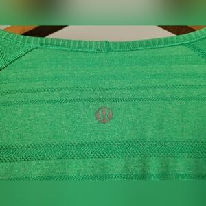 Lululemon Vibrant Green Seamless Running Top Women’s Small